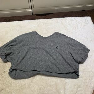 Grey cropped v neck shirt